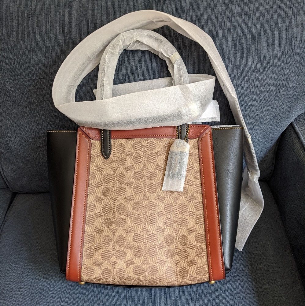 Coach Troupe Tote in Signature Canvas - NWT  SOLD - Picture 2 of 6
